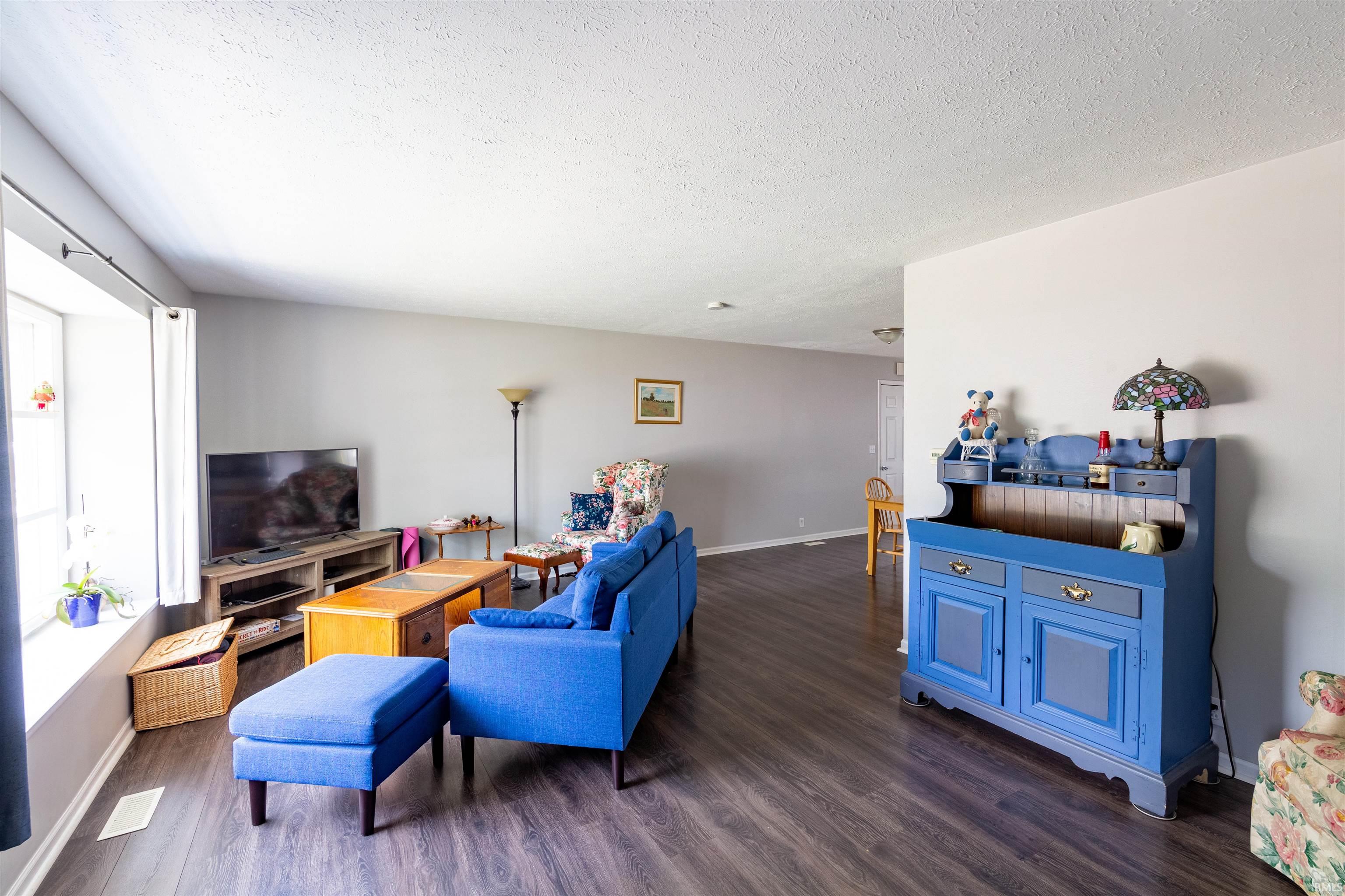 4615 Southwest MacGregor Road South Bend, IN 46614 - Photo 5 of 28 Gallery Image 5