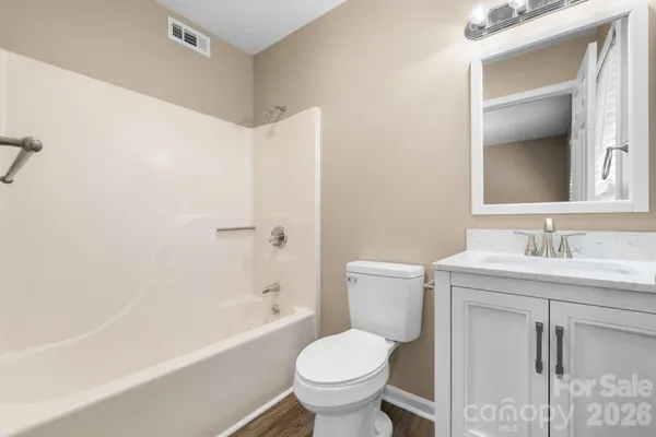 $127,900 | 525 12th Street Southwest, Unit 30, Hickory, NC 28602