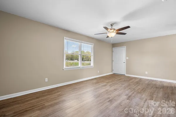 $127,900 | 525 12th Street Southwest, Unit 30, Hickory, NC 28602