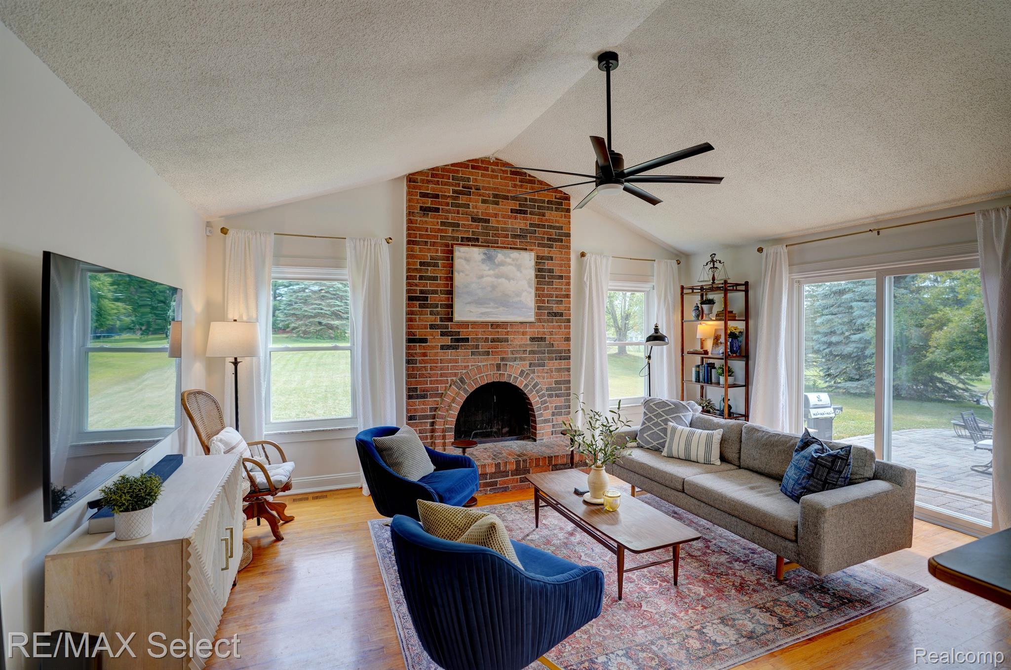 11860 Dunham Road Hartland, MI 48353 - Photo 14 of 39 Gallery Image 14