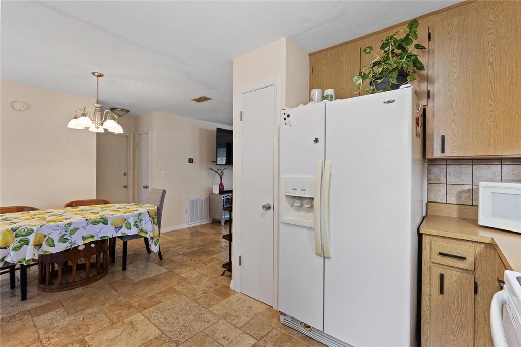 6621 Northwest 28th Terrace Gainesville, FL 32653 - Photo 10 of 23