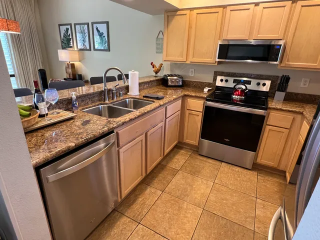 $1,200,000 | 410 Papaloa Road, Unit 211, Kapaa, HI 96746