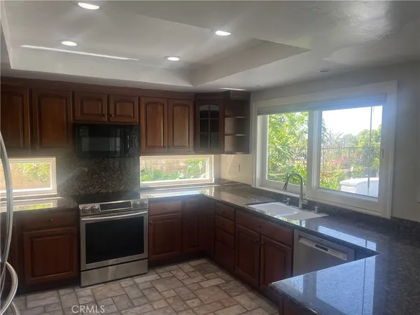 $6,400 | 26261 Buscador, Mission Viejo, CA 92692