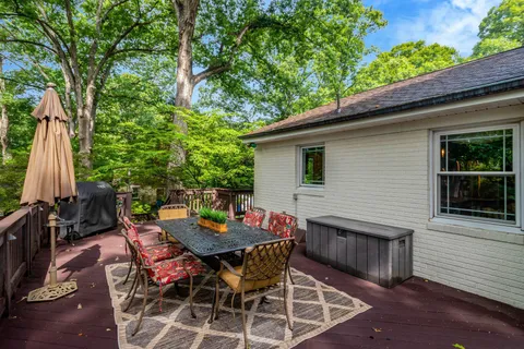 $970,000 | 7506 Oriole Avenue, Springfield, VA 22150
