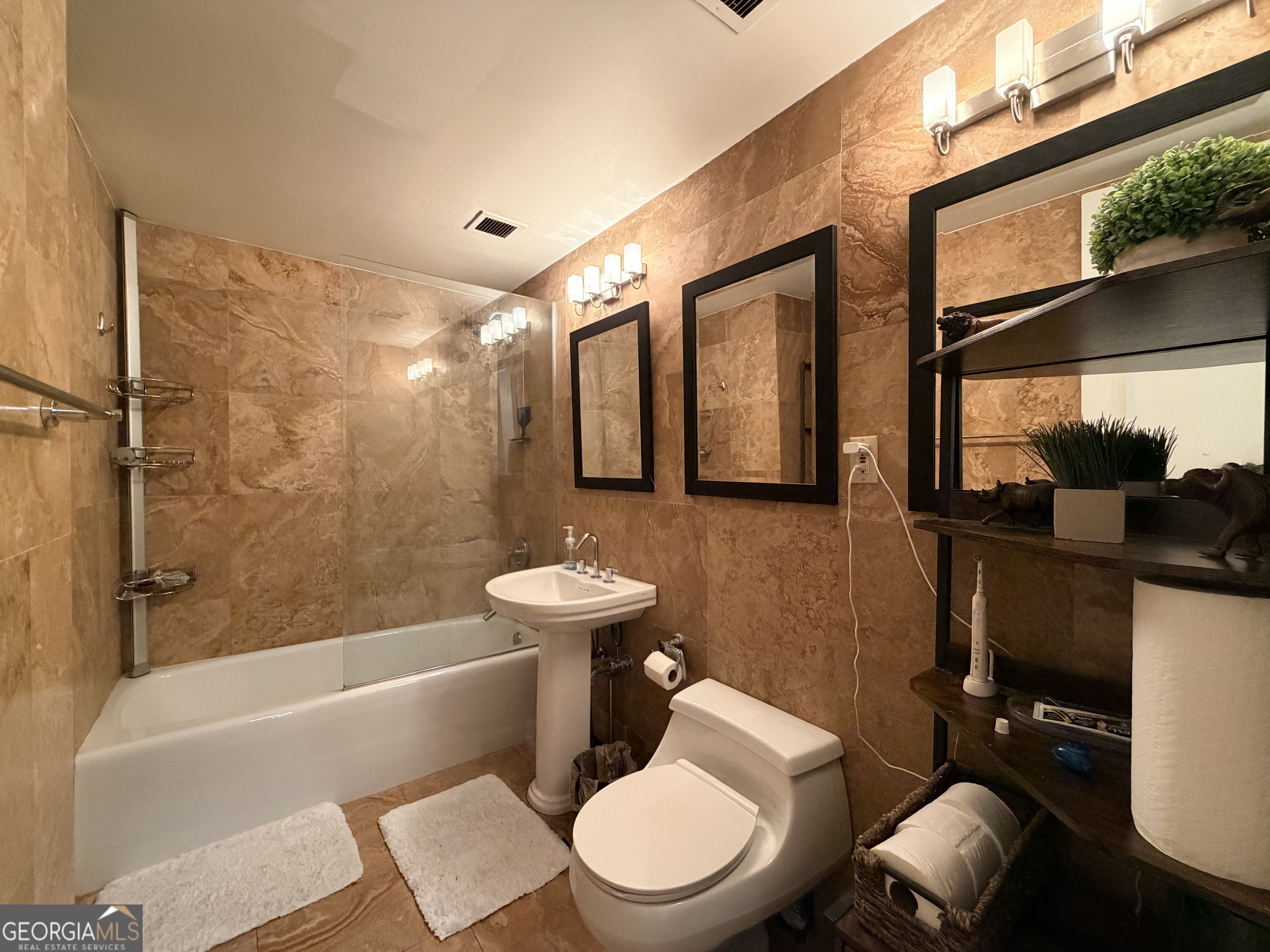 130 Twenty 6th Street Northwest, Unit 214 Atlanta, GA 30309 - Photo 16 of 40