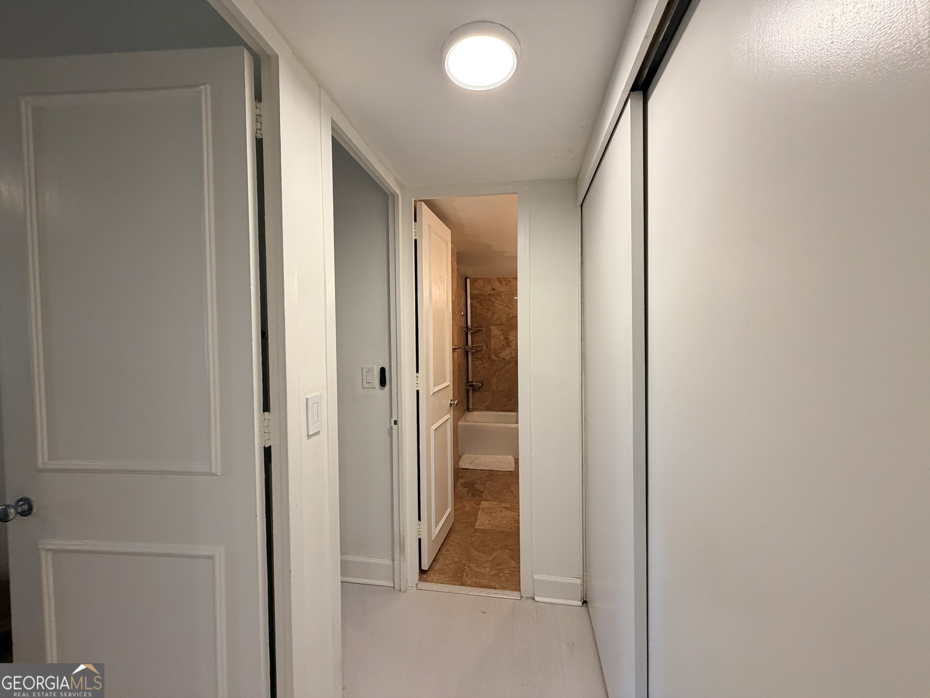 130 Twenty 6th Street Northwest, Unit 214 Atlanta, GA 30309 - Photo 23 of 40