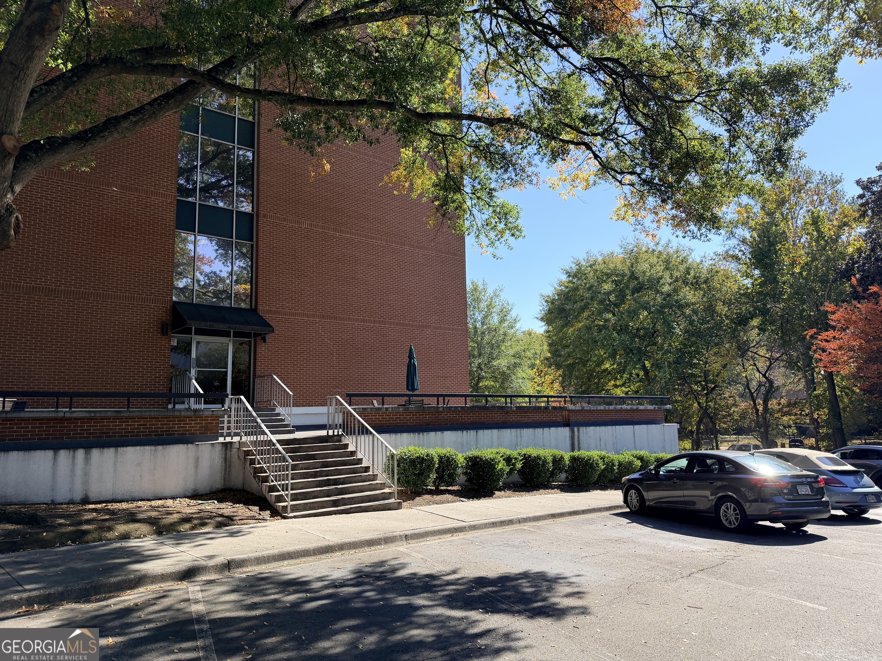 130 Twenty 6th Street Northwest, Unit 214 Atlanta, GA 30309 - Photo 33 of 40