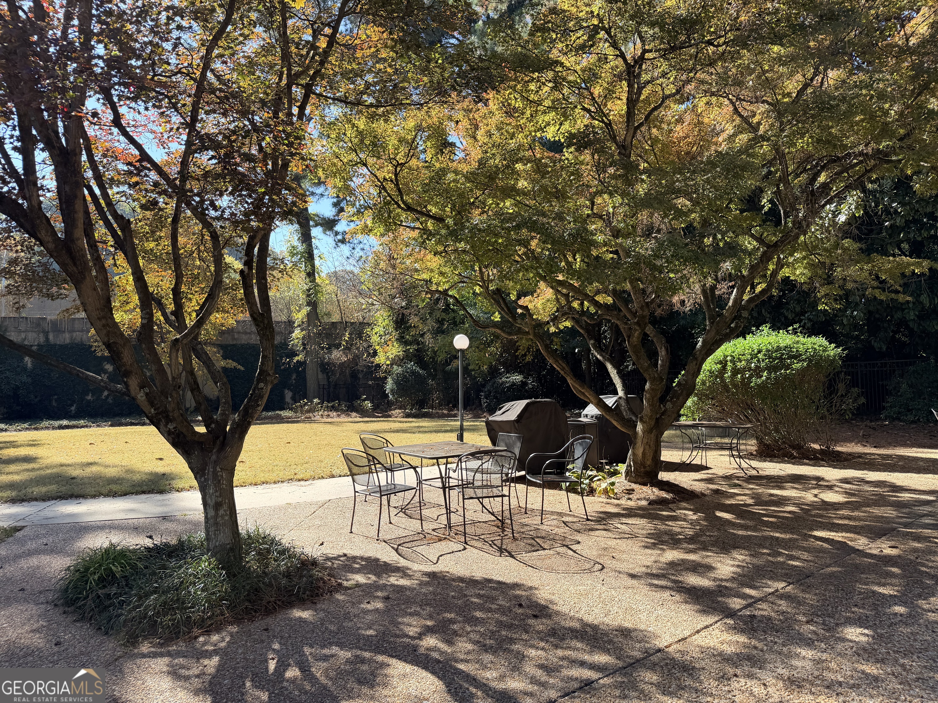 130 Twenty 6th Street Northwest, Unit 214 Atlanta, GA 30309 - Photo 37 of 40