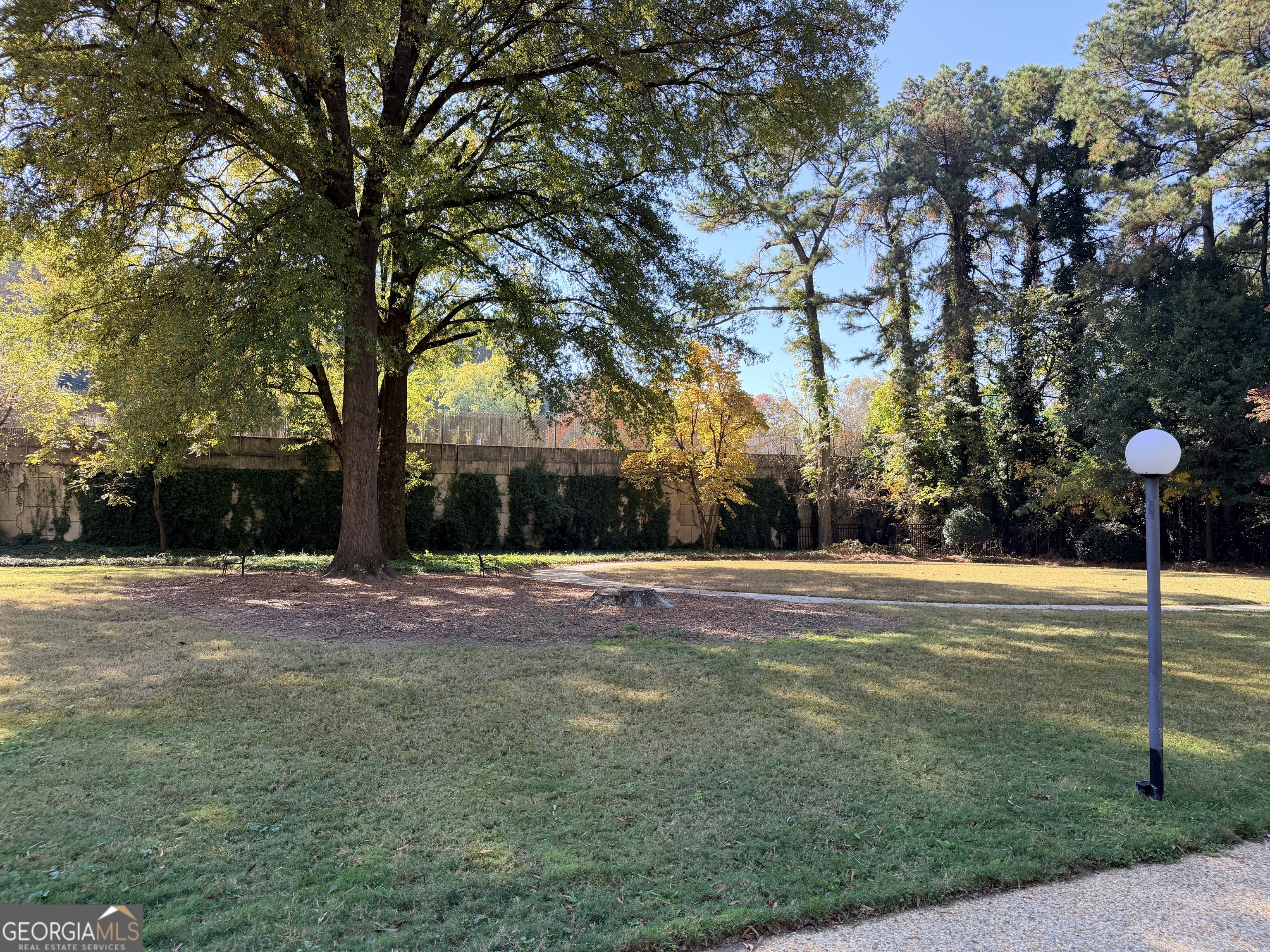 130 Twenty 6th Street Northwest, Unit 214 Atlanta, GA 30309 - Photo 39 of 40