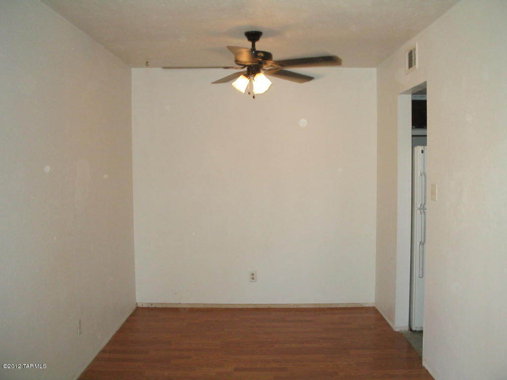 1620 North Wilmot Road, Unit 243 Tucson, AZ 85712 - Photo 2 of 12