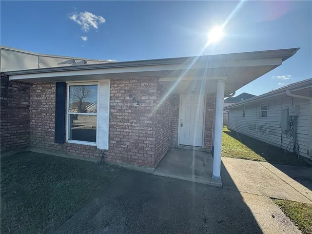 $1,150 | 9016 Amour Drive, Chalmette, LA 70043