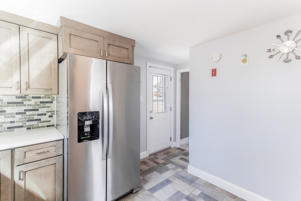 4 Mason St Extension Wareham, MA 02532 - Photo 9 of 26 Gallery Image 9
