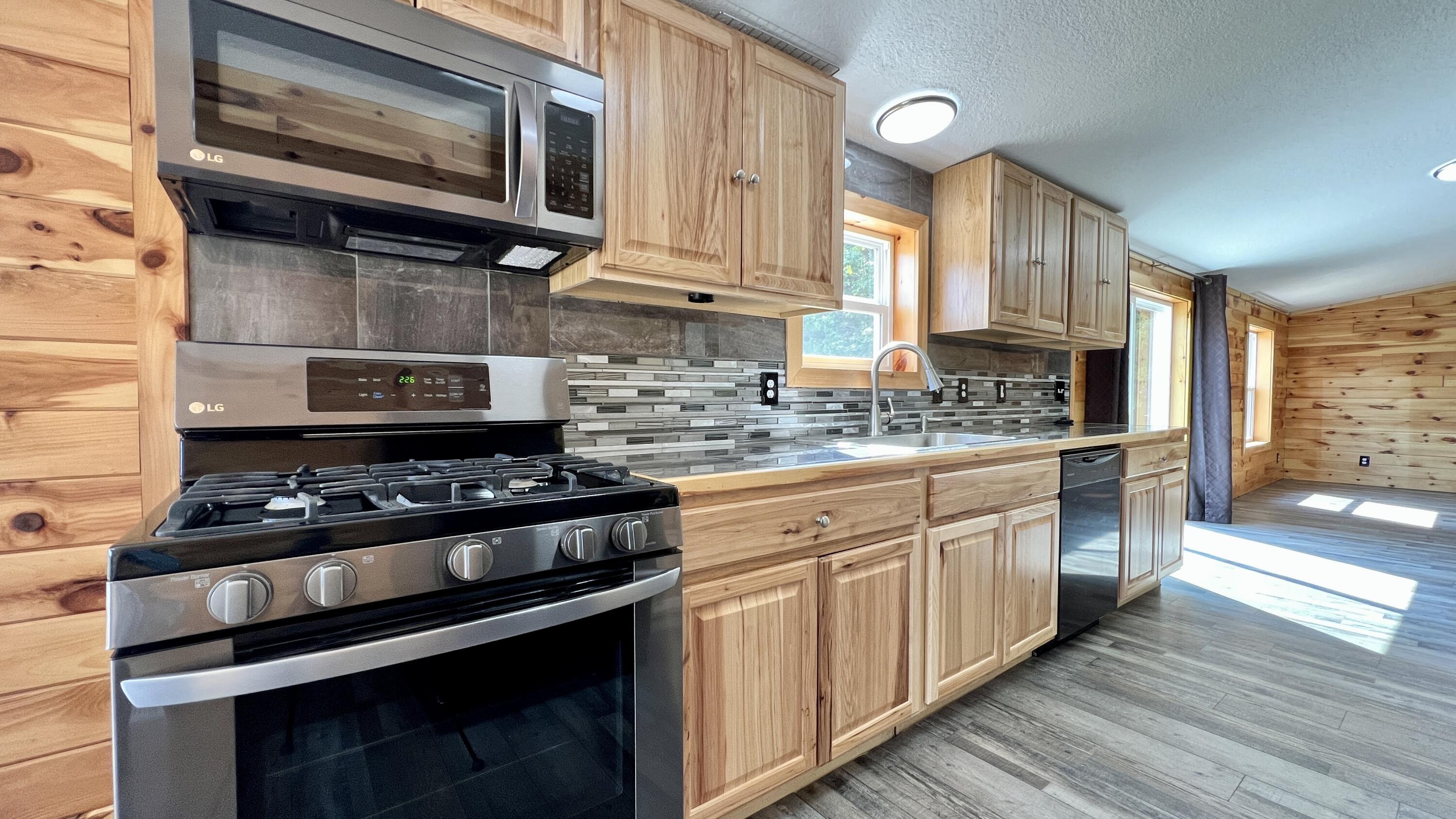 11518 34 Road Cadillac, MI 49601 - Photo 10 of 45 Greg Bosscher (37)