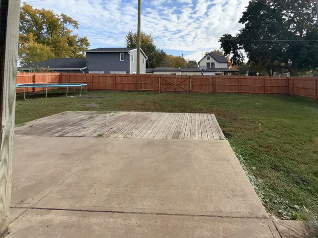 $215,000 | 101 East Chicago Avenue, Davis Junction, IL 61020