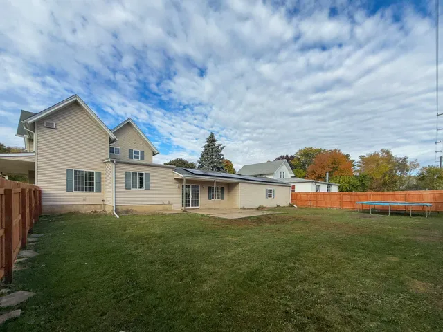 $215,000 | 101 East Chicago Avenue, Davis Junction, IL 61020