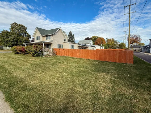 $215,000 | 101 East Chicago Avenue, Davis Junction, IL 61020