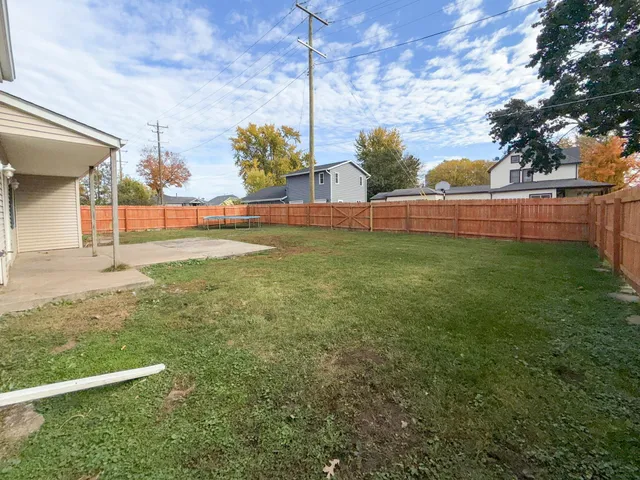 $215,000 | 101 East Chicago Avenue, Davis Junction, IL 61020