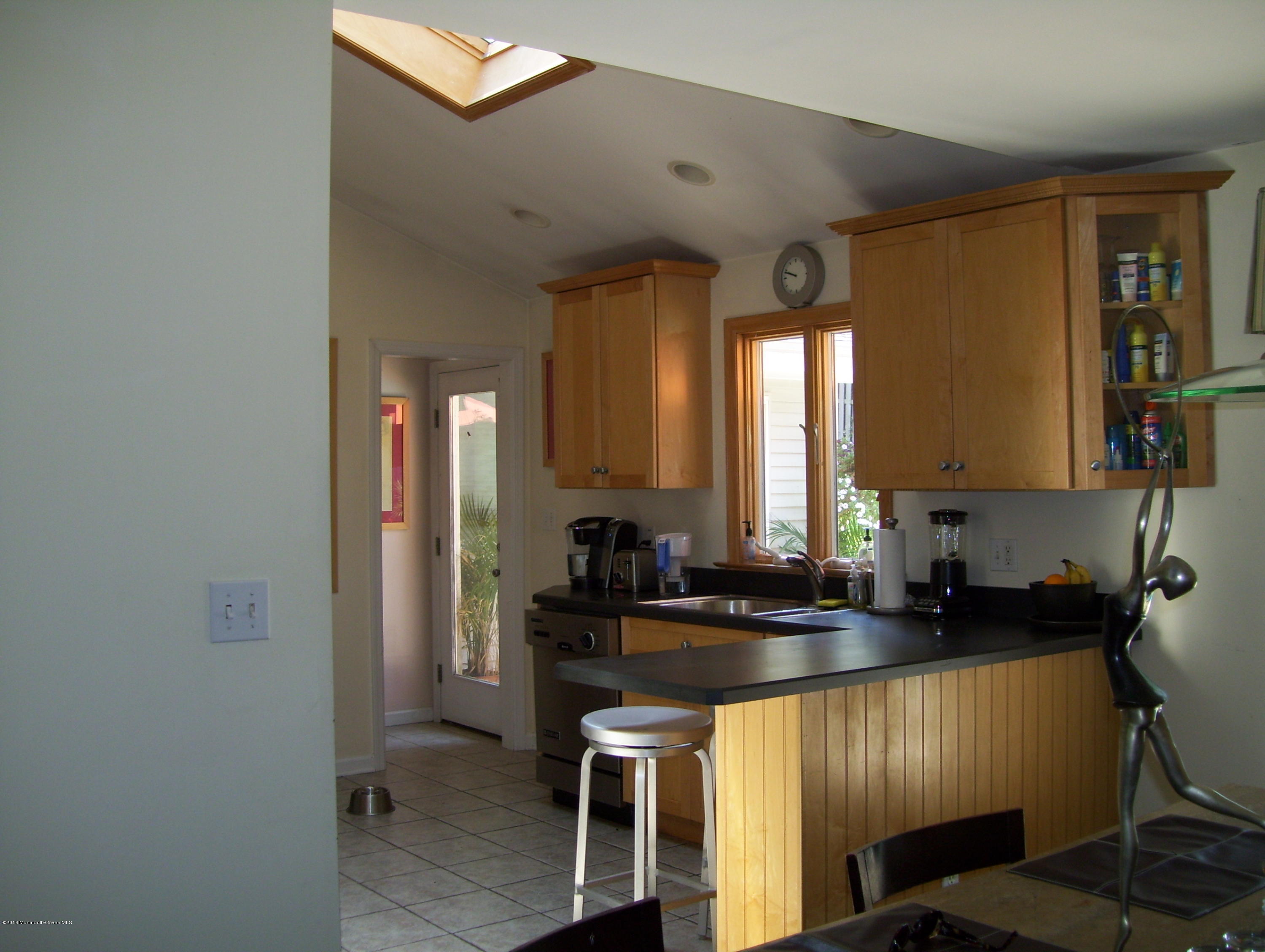 2557 Summit Road Manasquan, NJ 08736 - Photo 7 of 18 100_1767
