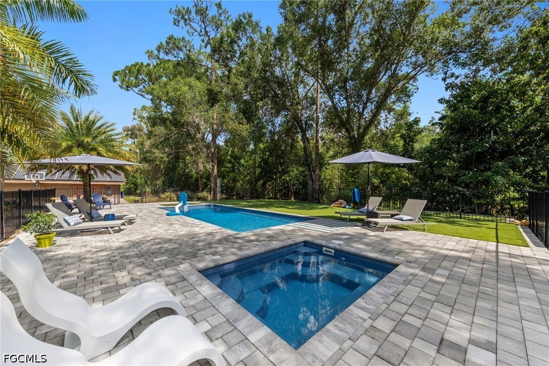 12010 Honeysuckle Road Fort Myers, FL 33966 - Photo 4 of 50