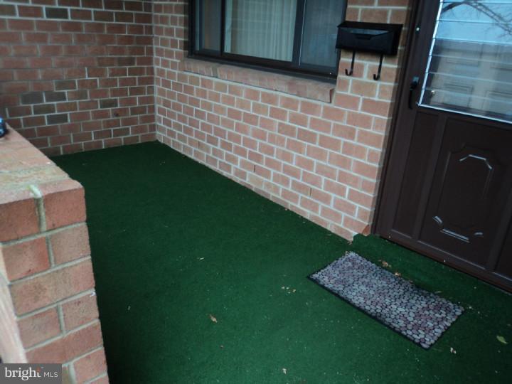 20103 Delaire Landing Road, Unit 103 Philadelphia, PA 19114 - Photo 7 of 22 Porch