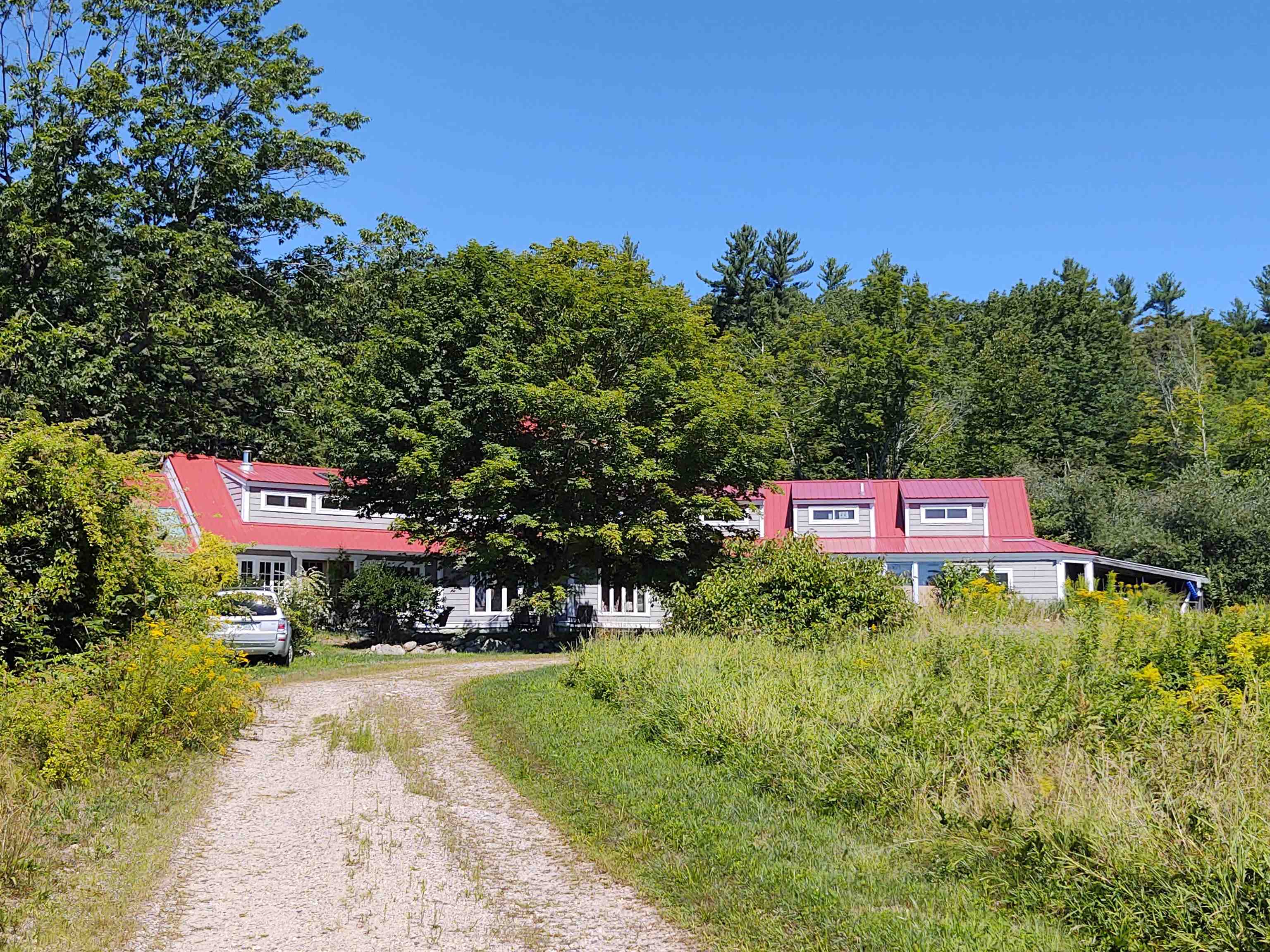 576 Wentworth Road Brookfield, NH 03872 - Photo 5 of 40