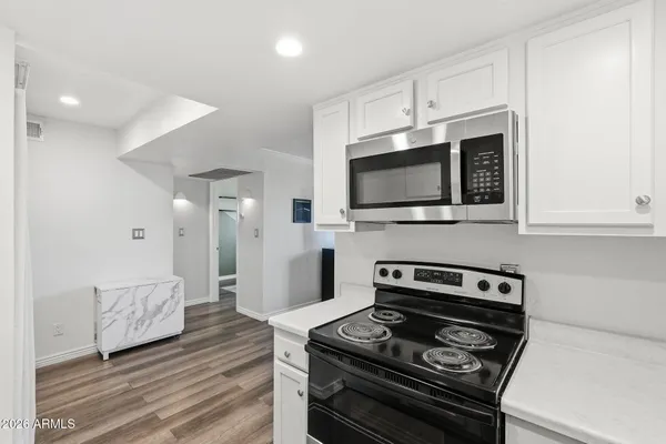 $230,000 | 12440 North 20th Street, Unit 106, Phoenix, AZ 85022