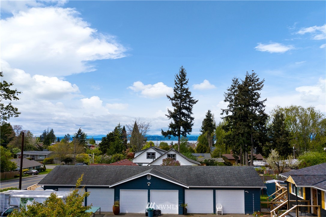 735 Caspers Street Edmonds, WA 98020 - Photo 15 of 37 Gallery Image 15