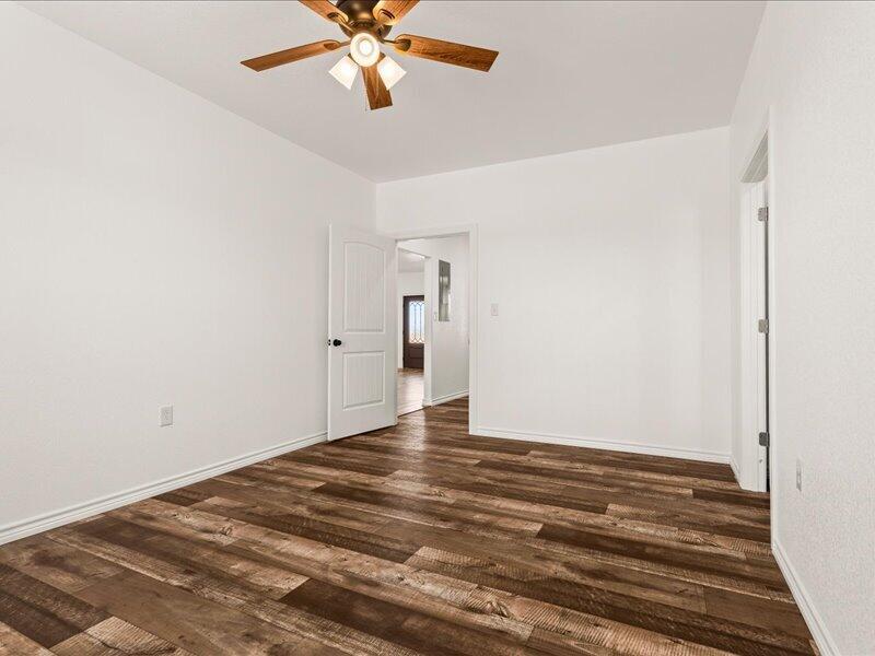 1706 Fox Lane Road Brownfield, TX 79316 - Photo 8 of 25 10-1706 Fox Ln