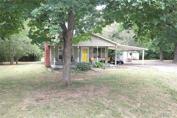 $169,900 | 318 Loughborough Street, Fredericktown, MO 63645