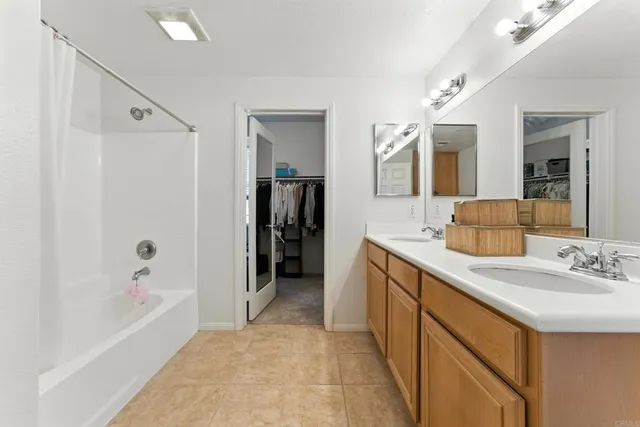 $799,000 | 13009 Evening Creek Drive South, Unit 8, San Diego, CA 92128