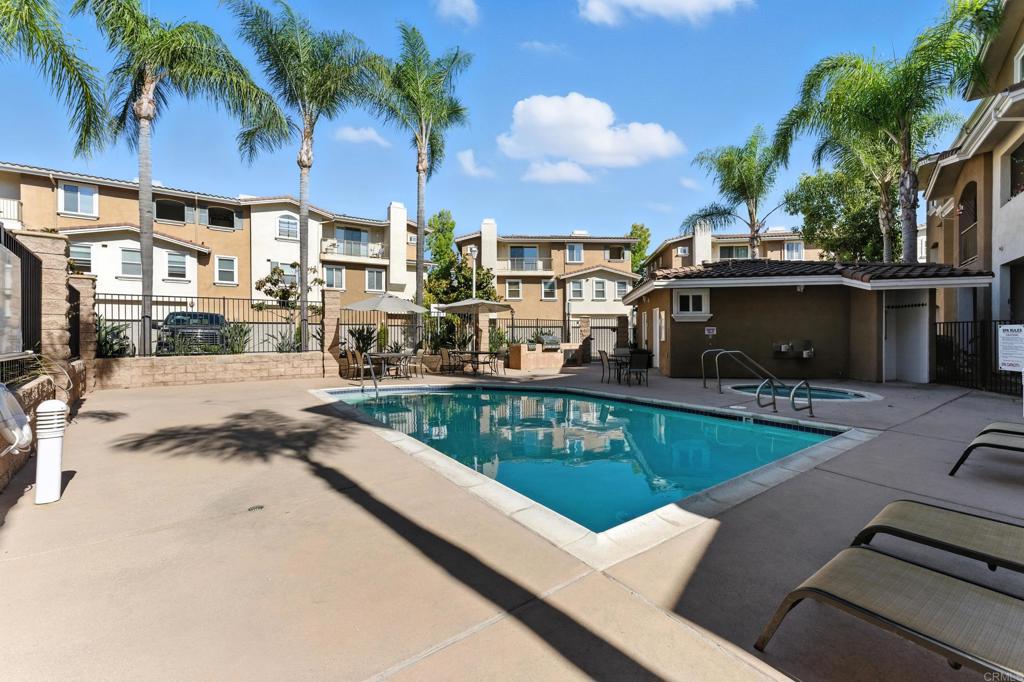 13009 Evening Creek Drive South, Unit 8 San Diego, CA 92128 - Photo 27 of 30