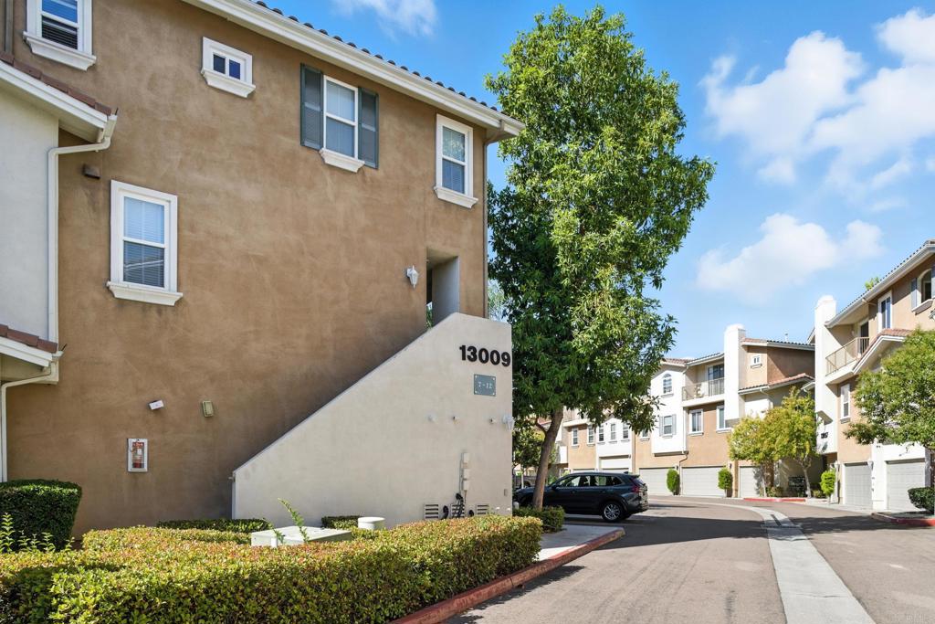 13009 Evening Creek Drive South, Unit 8 San Diego, CA 92128 - Photo 30 of 30