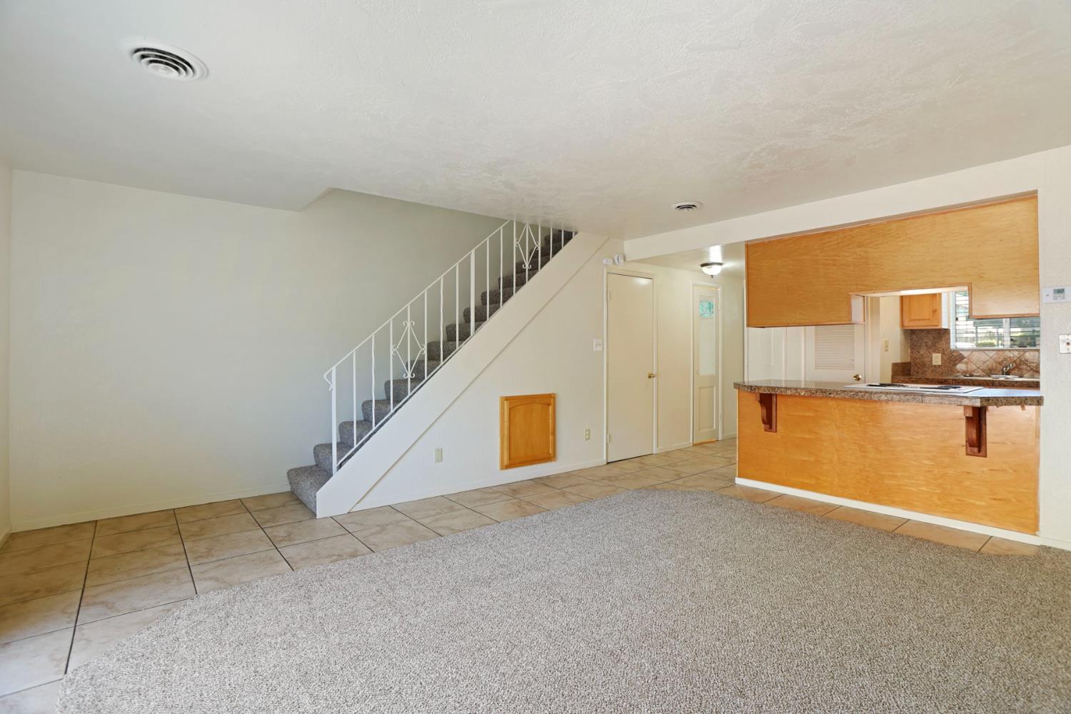 898 Rutledge Drive Lodi, CA 95242 - Photo 10 of 29