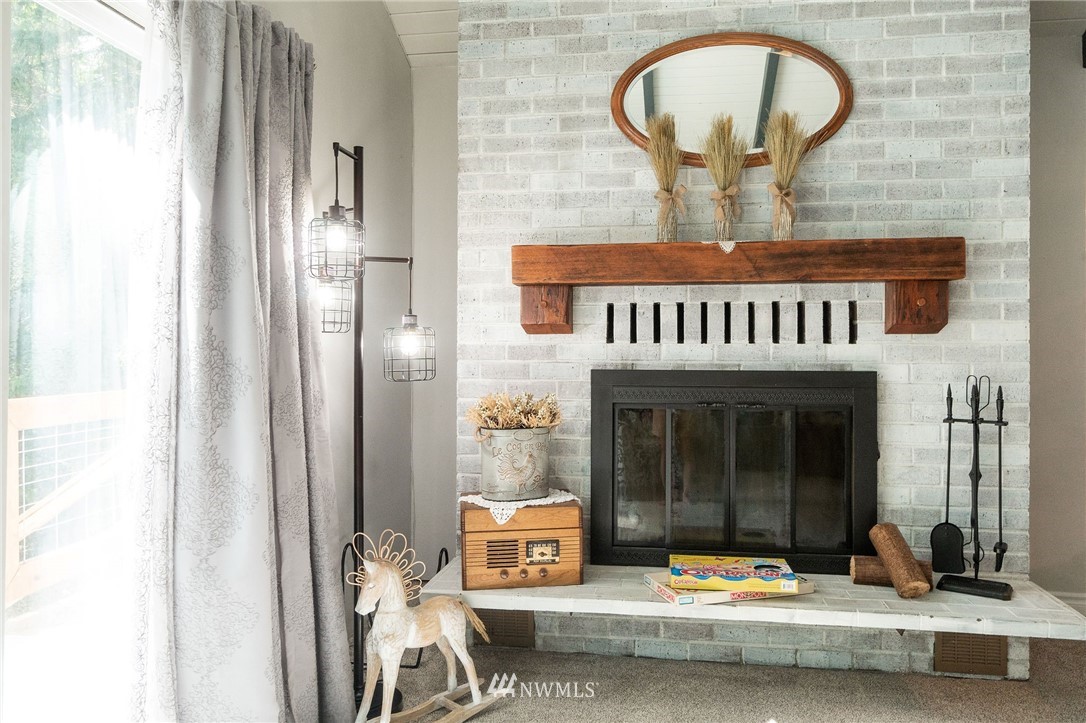 16695 Seminole Road Northeast Poulsbo, WA 98370 - Photo 11 of 40 Gallery Image 11