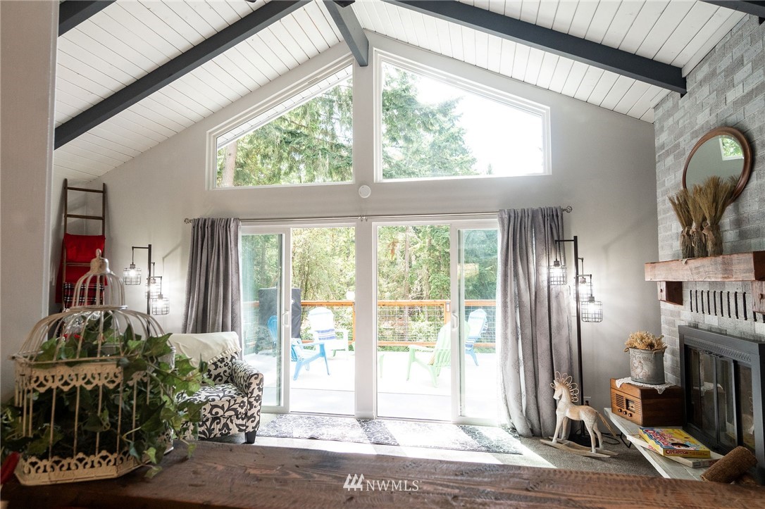 16695 Seminole Road Northeast Poulsbo, WA 98370 - Photo 12 of 40 Gallery Image 12