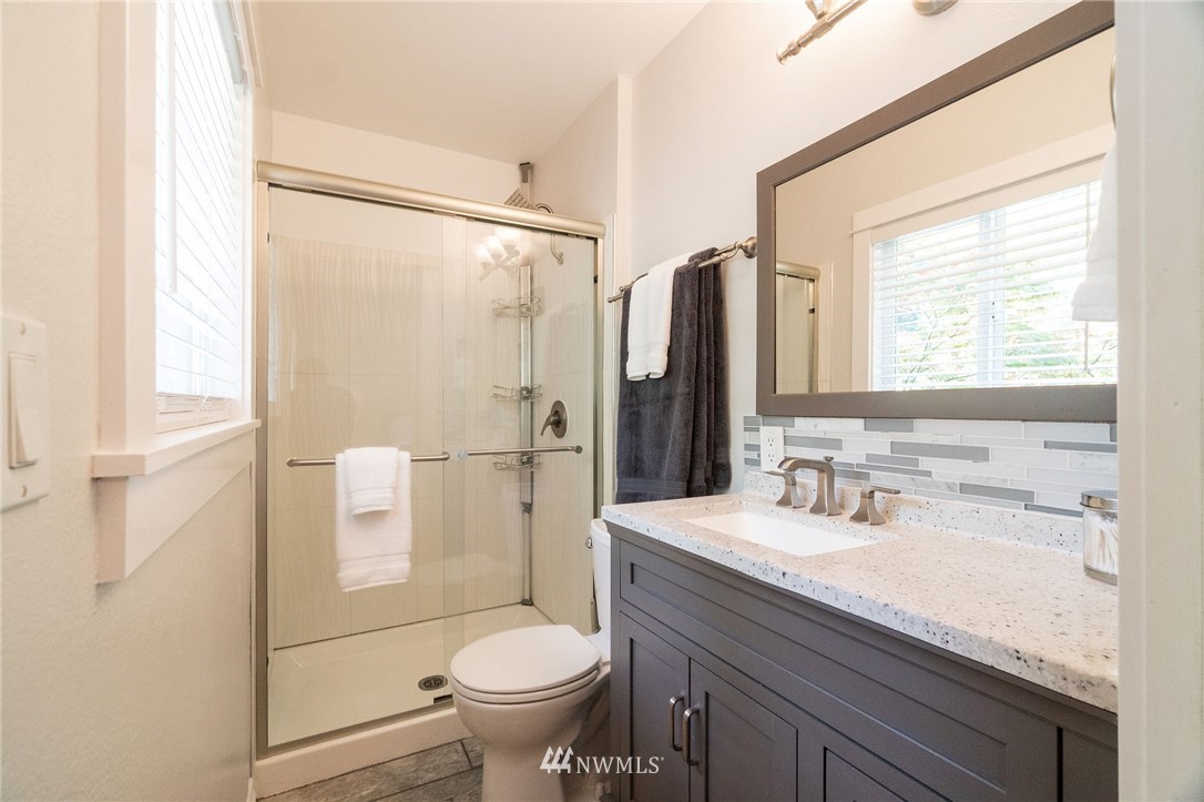 16695 Seminole Road Northeast Poulsbo, WA 98370 - Photo 21 of 40 Gallery Image 21
