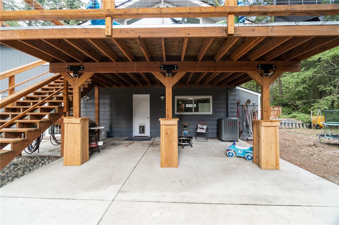 16695 Seminole Road Northeast Poulsbo, WA 98370 - Photo 34 of 40 Gallery Image 34