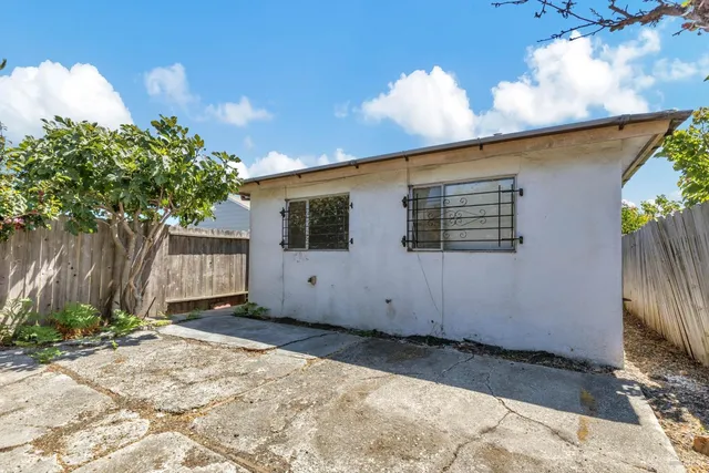 $472,500 | 1741 Hellings Avenue, Richmond, CA 94801