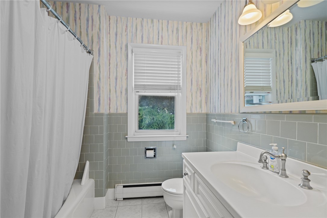 81 Overhill Road Warwick, RI 02818 - Photo 24 of 41 Gallery Image 24