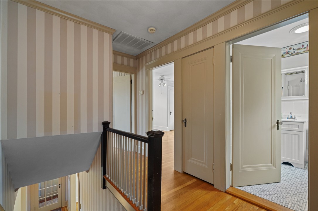 81 Overhill Road Warwick, RI 02818 - Photo 27 of 41 Gallery Image 27