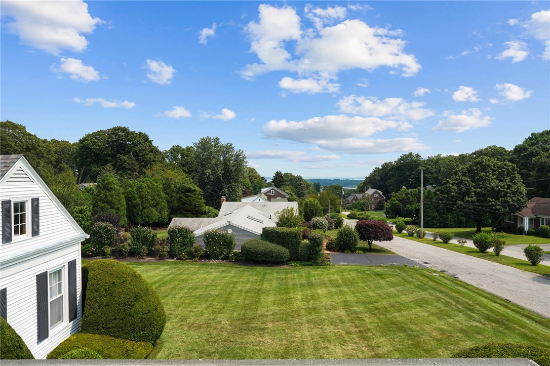 81 Overhill Road Warwick, RI 02818 - Photo 30 of 41 Gallery Image 30