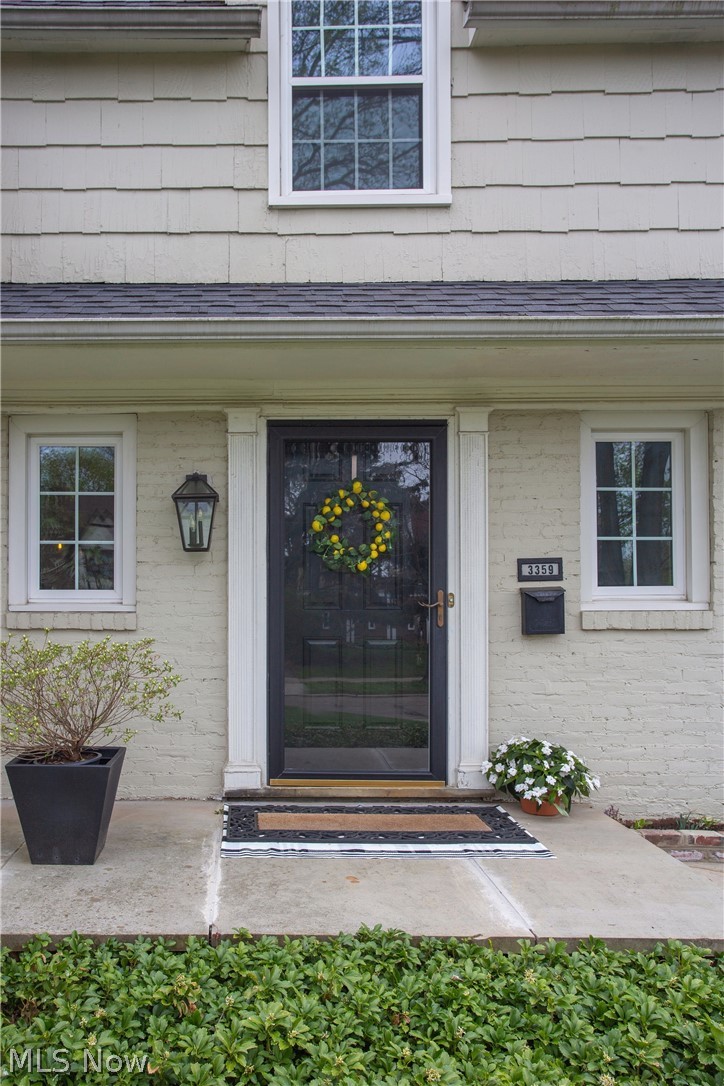 3359 Elsmere Road Cleveland, OH 44120 - Photo 2 of 27