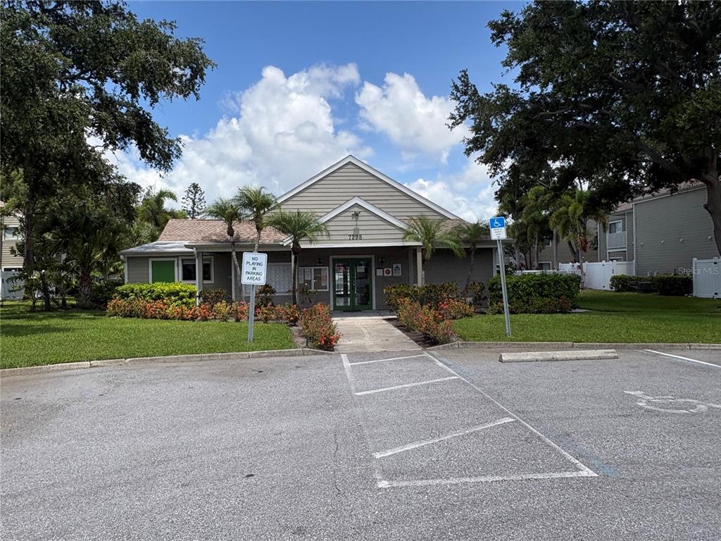 7298 Ulmerton Road, Unit 407 Largo, FL 33771 - Photo 21 of 31