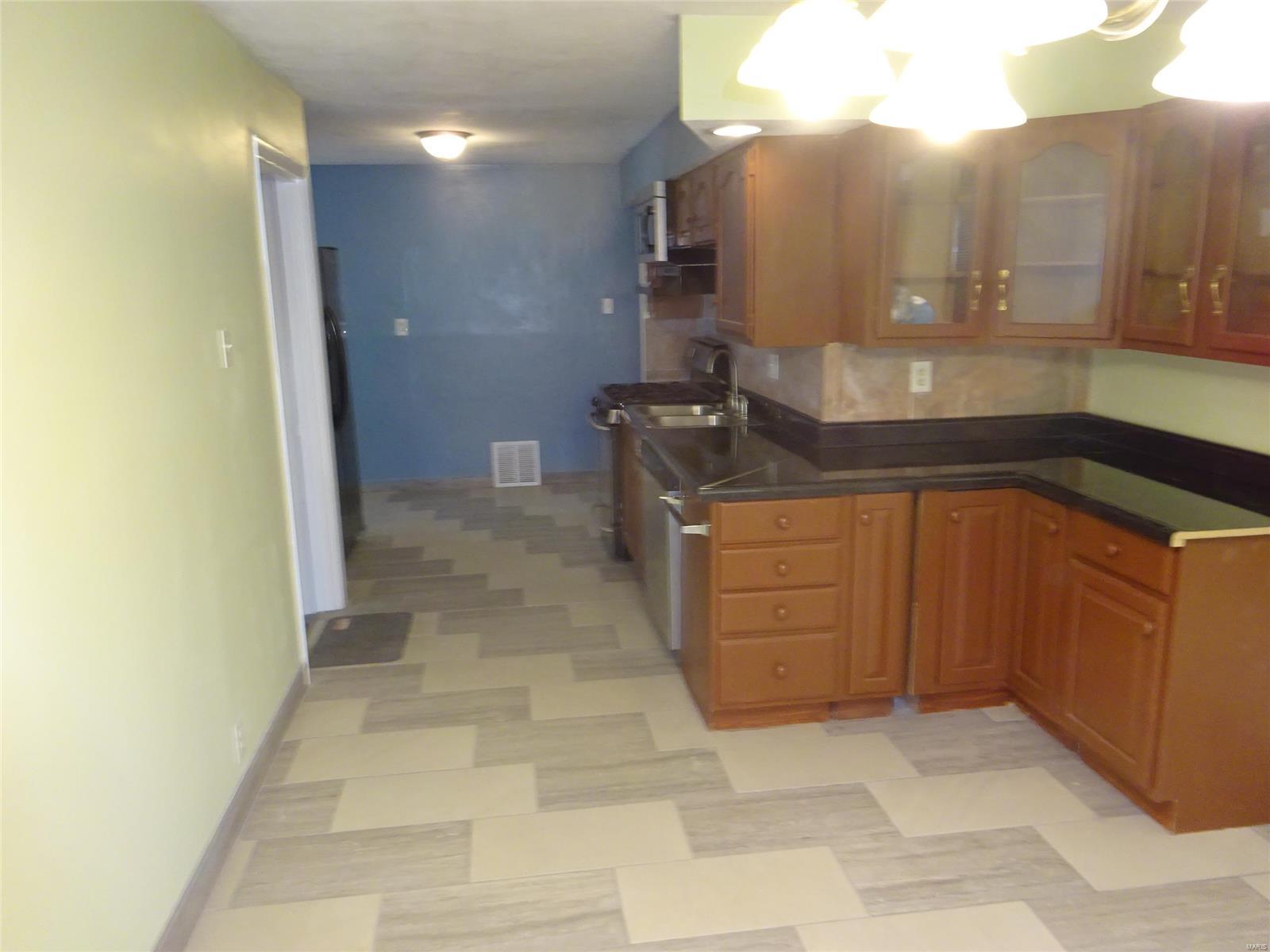 4143 Springdale Avenue Bel-Ridge, MO 63134 - Photo 3 of 14 Gallery Image 3