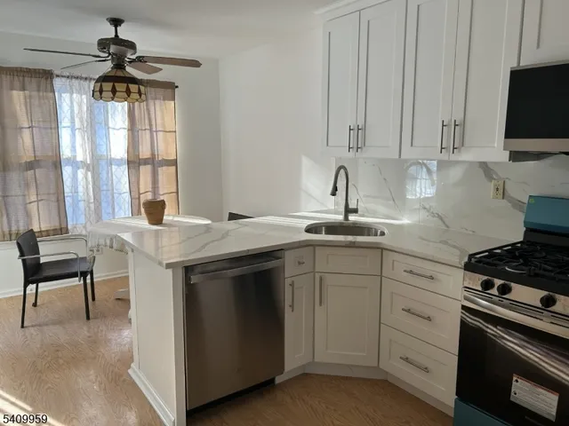 $3,395 | 2 Washington Court, Montville, NJ 07082