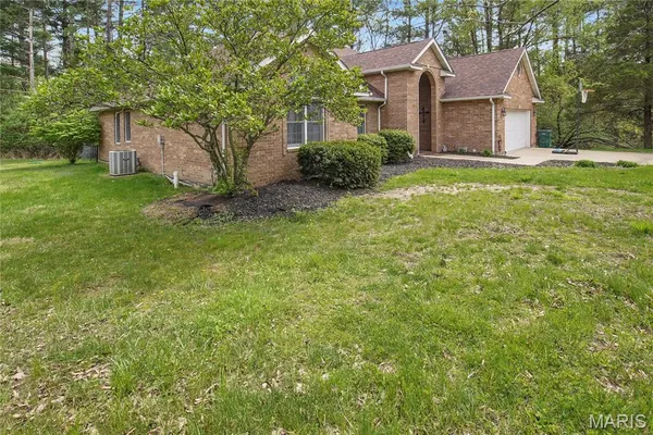 $364,900 | 10694 Conifer Circle, Rolla, MO 65401