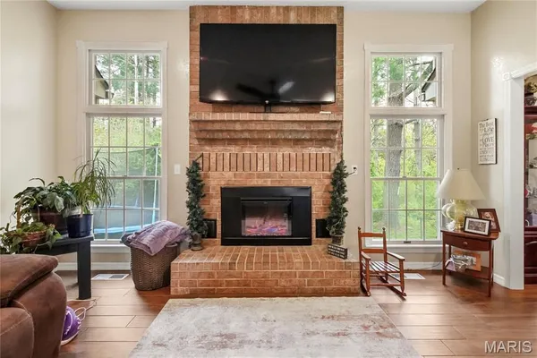 $364,900 | 10694 Conifer Circle, Rolla, MO 65401