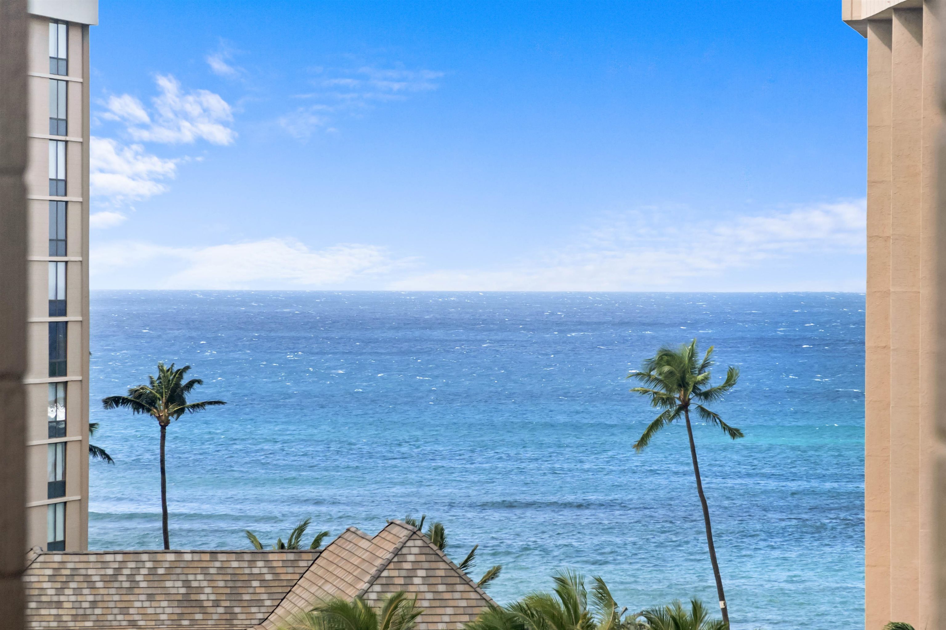 4310 Lower Honoapiilani Road, Unit 609 Lahaina, HI 96761 - Photo 29 of 29 a view of a terrace with a sink