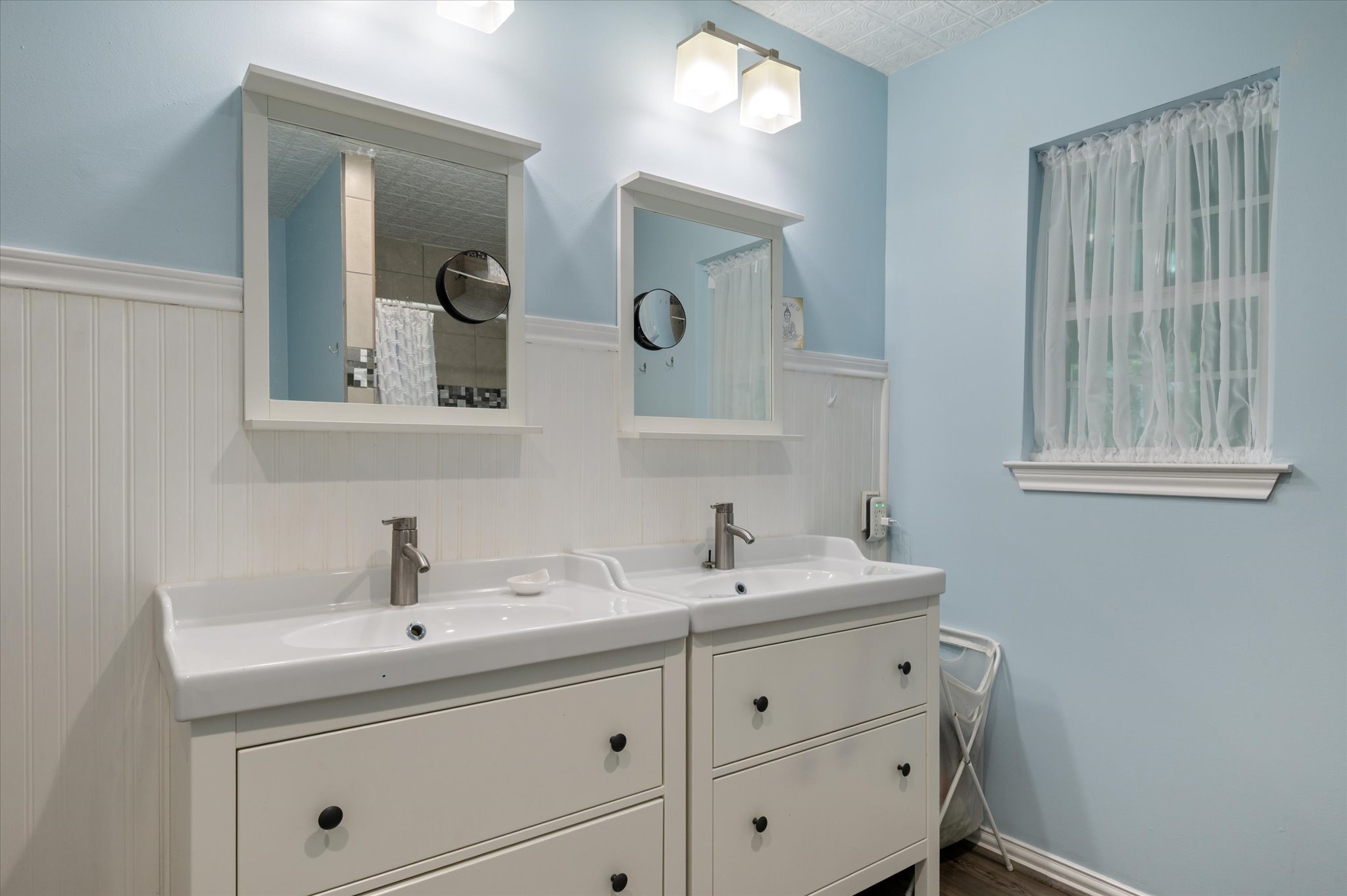201 Oak Hollow Road Georgetown, TX 78628 - Photo 17 of 39