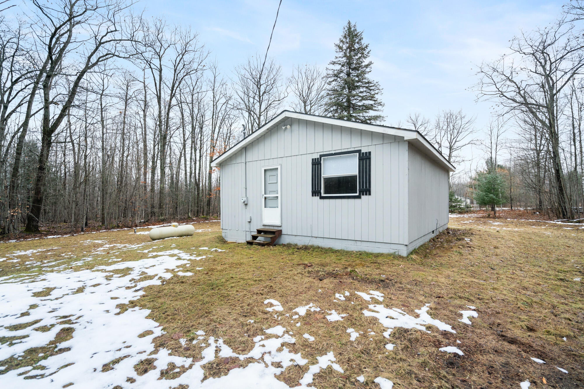 4280 Woodmansee Road Cheboygan, MI 49721 - Photo 3 of 28 Gallery Image 3
